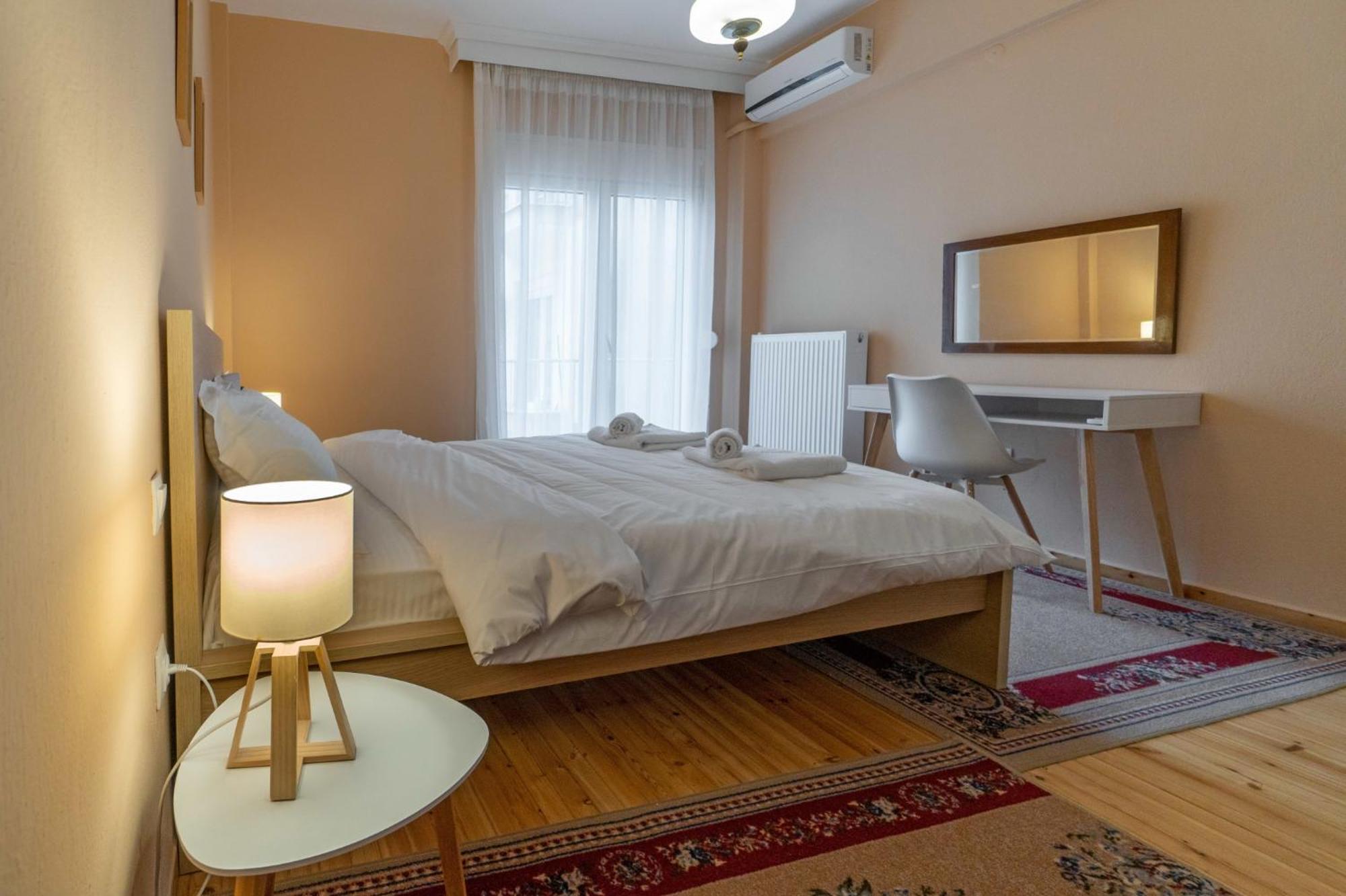 Zennova #5 Antigonidon Square Apartment Thessaloniki Exterior photo